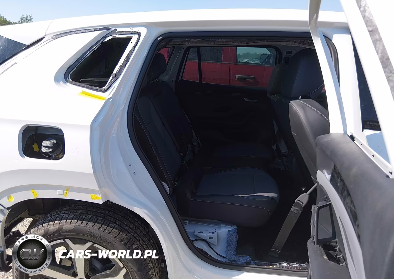 2026 Volkswagen Tiguan Se VIN:3VVMR7RM3TM000986 - 8