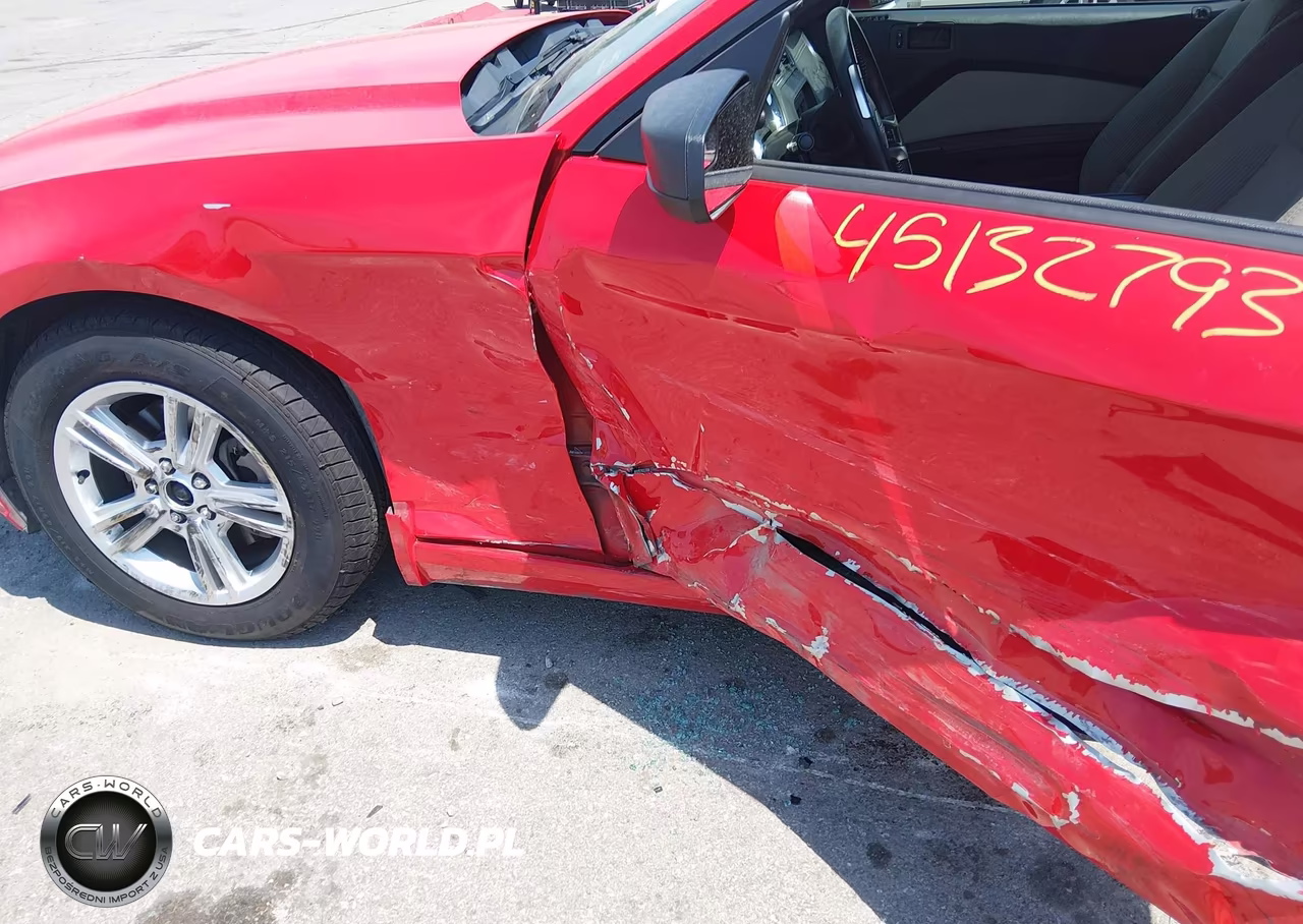 2014 Ford Mustang V6 VIN:1ZVBP8EM3E5322752 - 6