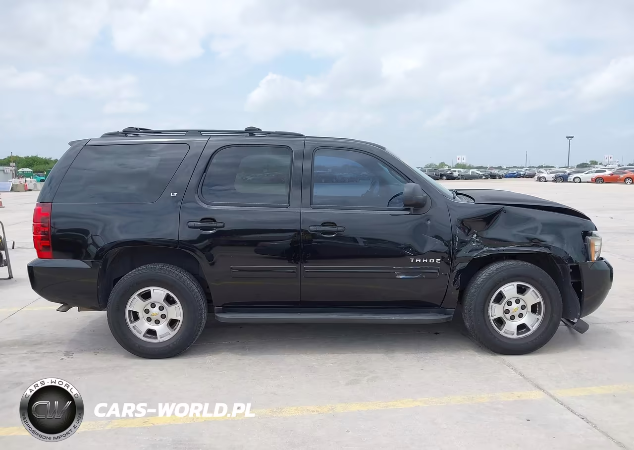 2014 Chevrolet Tahoe Lt VIN:1GNSCBE0XER186032 - 13