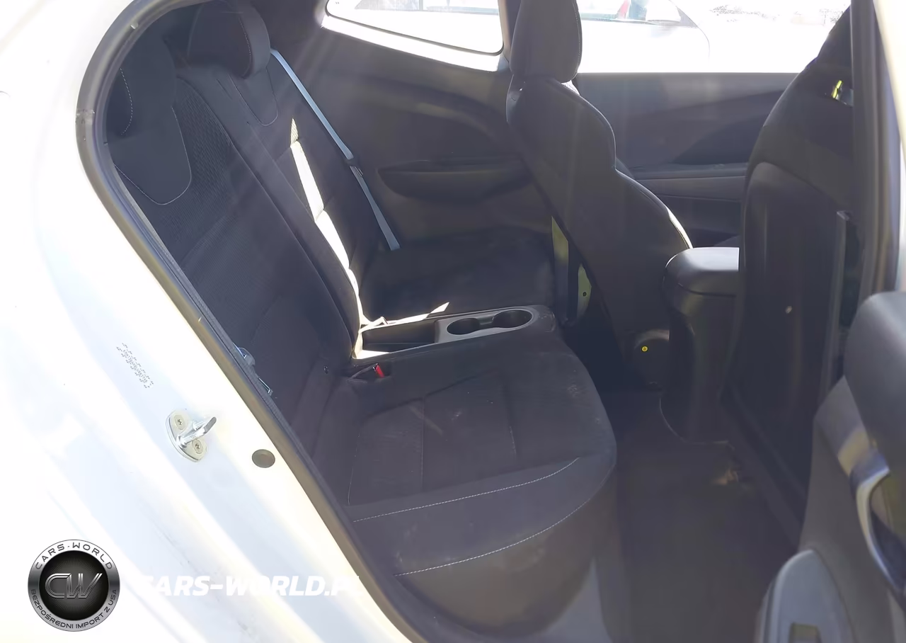 2020 Hyundai Veloster N VIN:KMHT36AH8LU003748 - 8