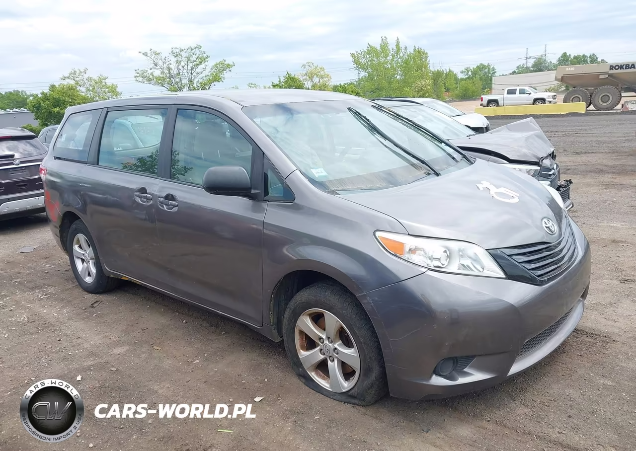 Główne zdjęcie 2014 Toyota Sienna L V6 7 Passenger