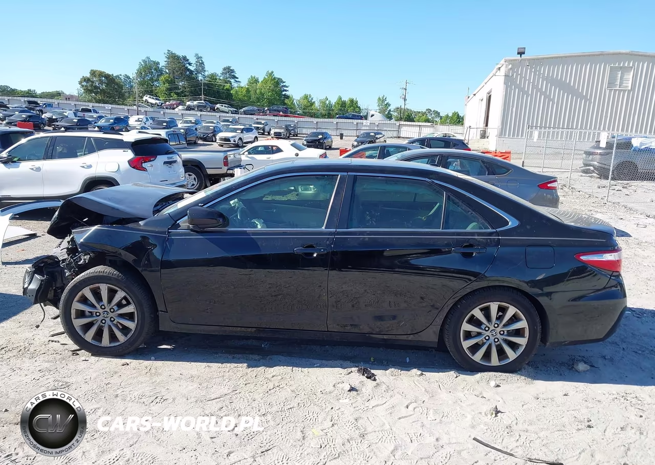 2015 Toyota Camry Xle VIN:4T1BF1FK7FU912238 - 14