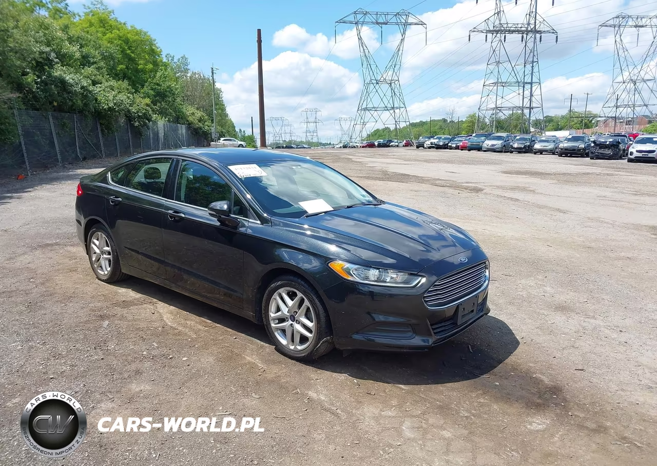 Główne zdjęcie 2015 Ford Fusion Se