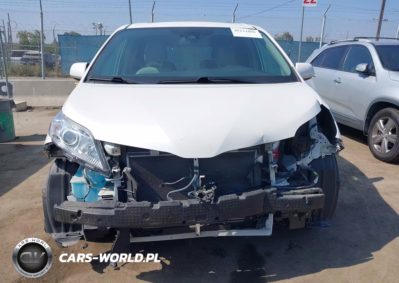 2020 Toyota Sienna Xle VIN:5TDYZ3DC8LS078137 - 13
