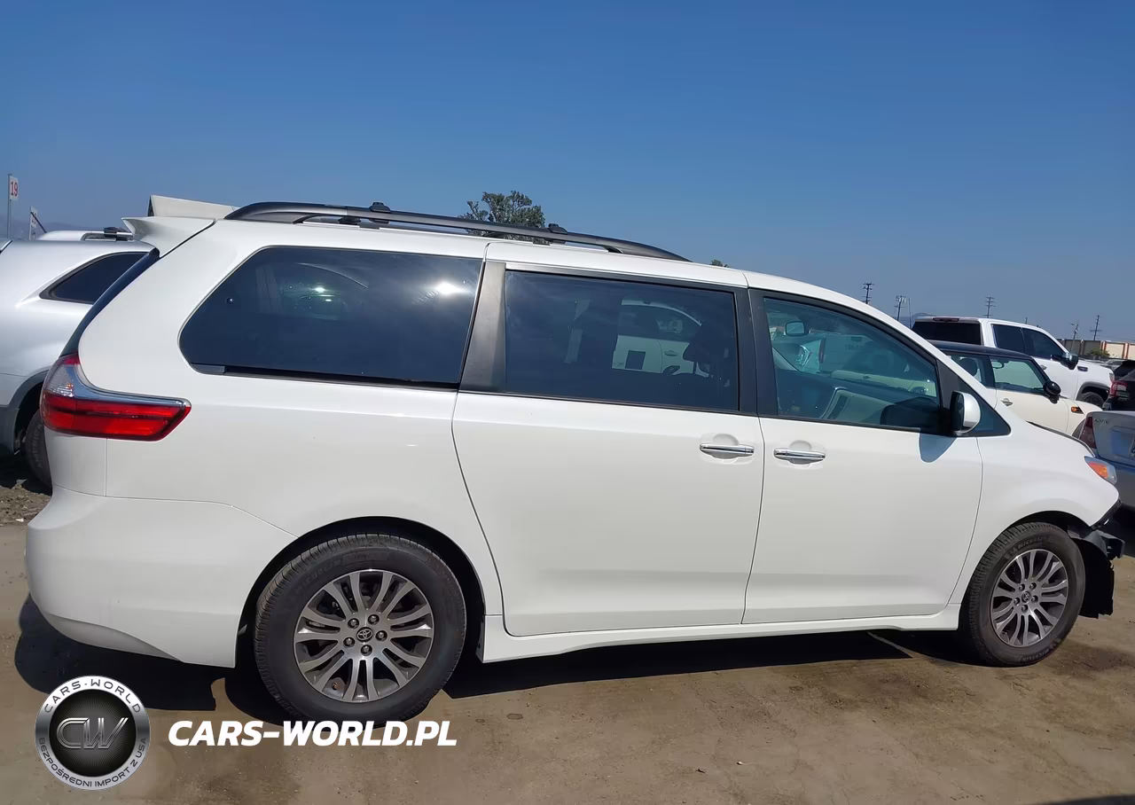 2020 Toyota Sienna Xle VIN:5TDYZ3DC8LS078137 - 14