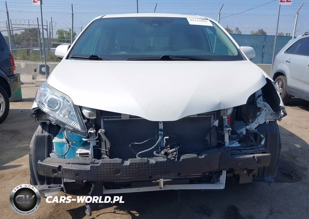 2020 Toyota Sienna Xle VIN:5TDYZ3DC8LS078137 - 6