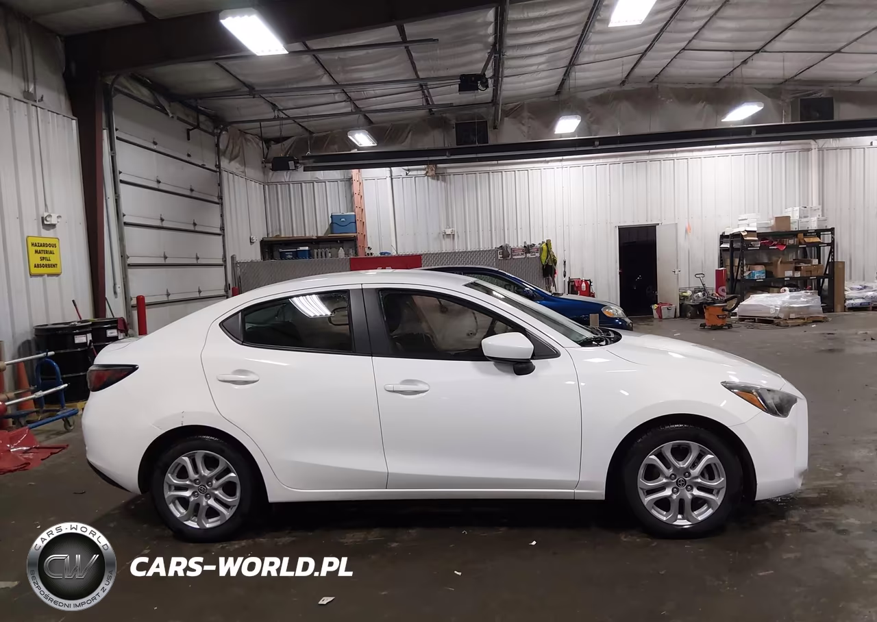 2016 Scion Ia VIN:3MYDLBZV1GY125304 - 13