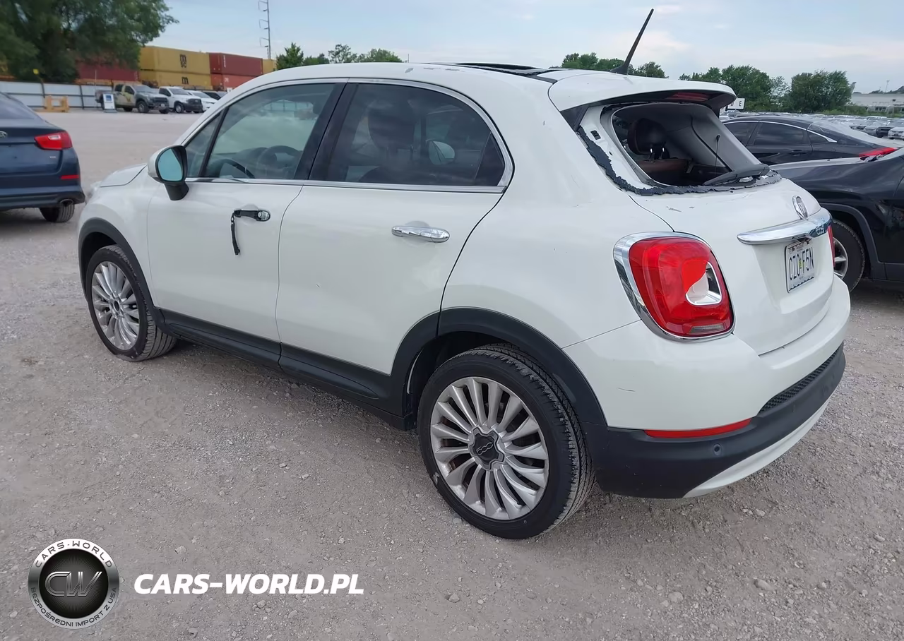 2016 Fiat 500X Lounge VIN:ZFBCFXDT8GP385028 - 3