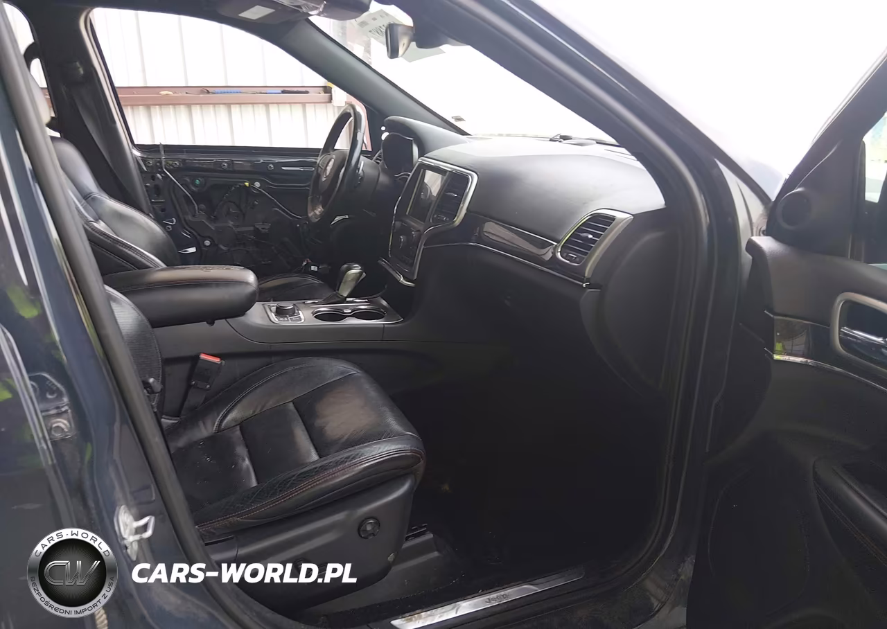2018 Jeep Grand Cherokee Trailhawk 4X4 VIN:1C4RJFLG5JC268588 - 5