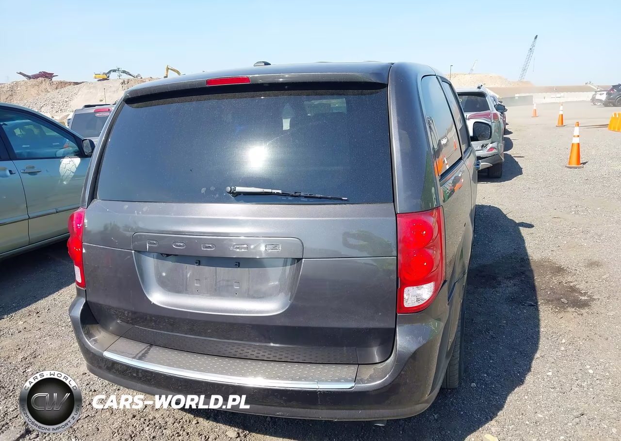 2018 Dodge Grand Caravan Gt VIN:2C4RDGEGXJR205519 - 16