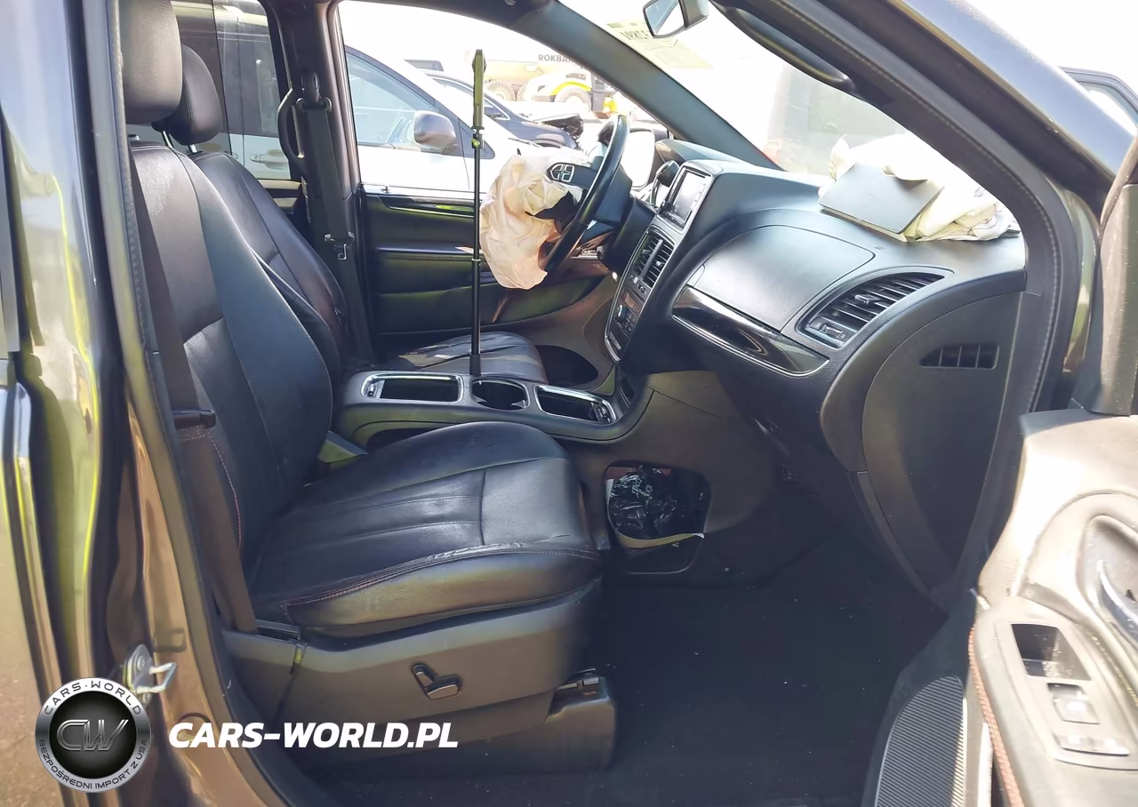 2018 Dodge Grand Caravan Gt VIN:2C4RDGEGXJR205519 - 5