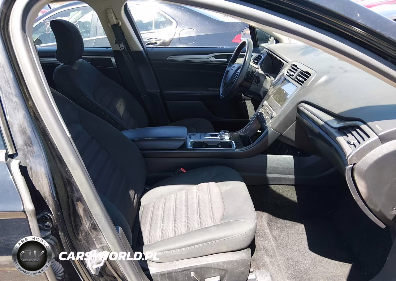 2018 Ford Fusion Se VIN:3FA6P0HD3JR279481 - 5