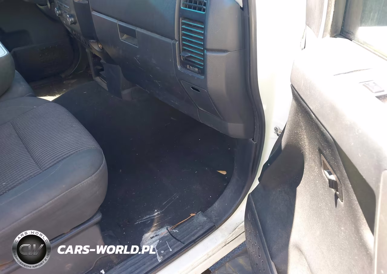 2008 Nissan Titan Le-Se-Xe VIN:1N6AA07FX8N345236 - 5