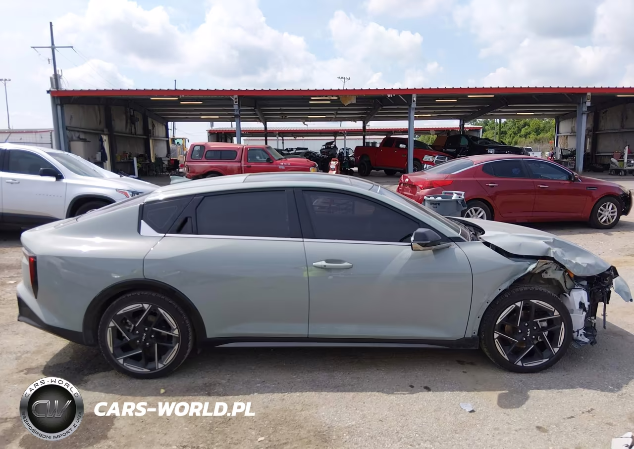 2025 Kia K4 Gt-Line VIN:3KPFW4DE6SE250732 - 14