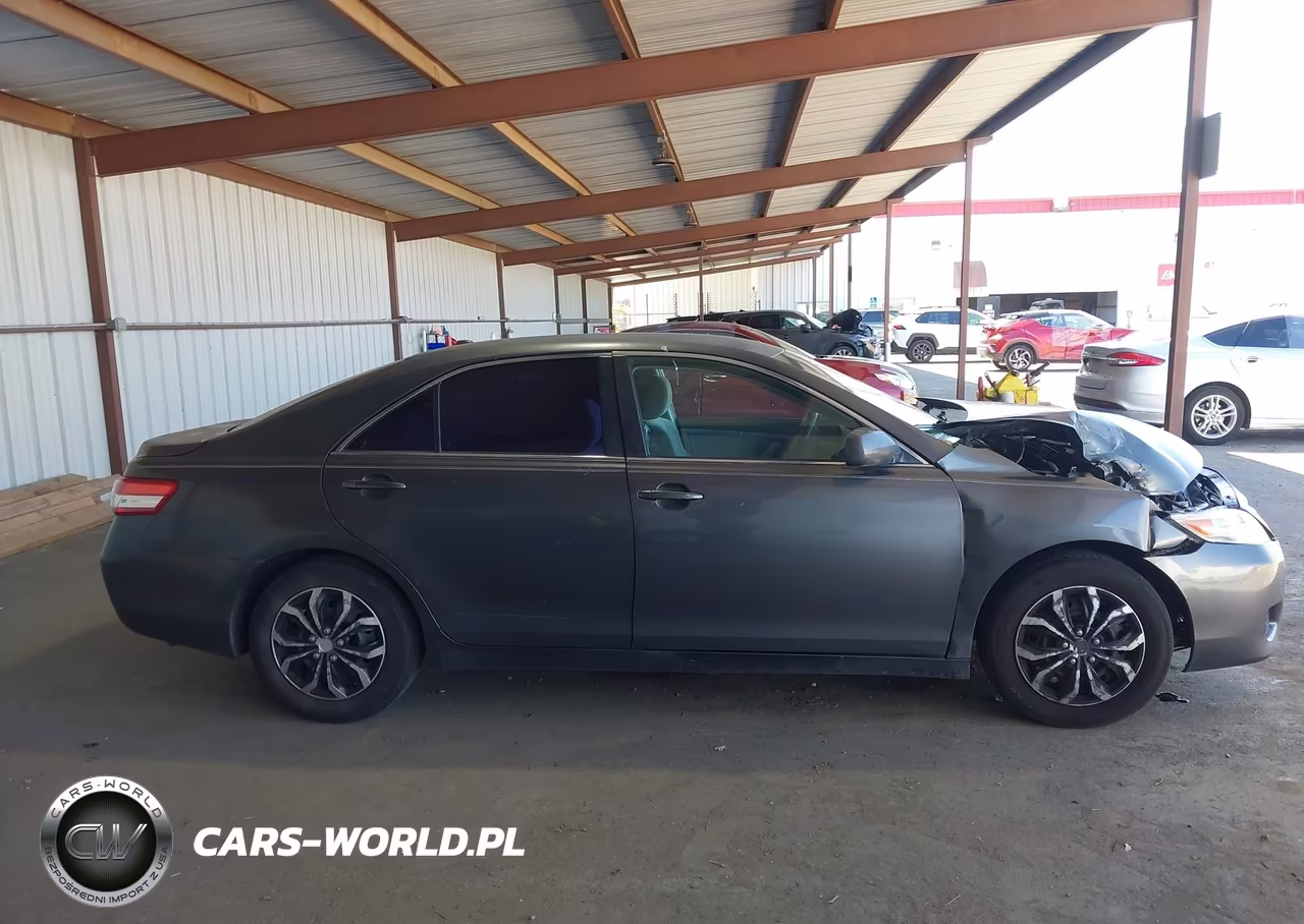 2010 Toyota Camry Le VIN:4T1BF3EK2AU029069 - 12