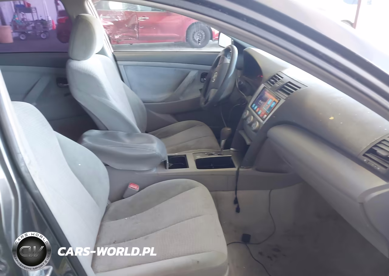2010 Toyota Camry Le VIN:4T1BF3EK2AU029069 - 5