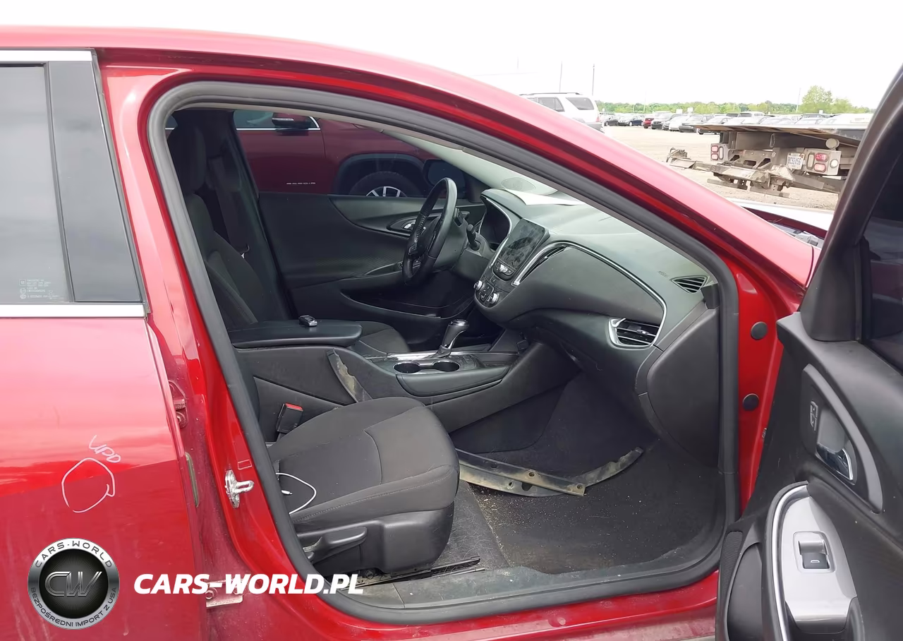 2018 Chevrolet Malibu Lt VIN:1G1ZD5STXJF277827 - 5