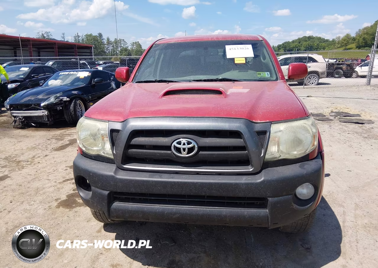 2011 Toyota Tacoma Base V6 VIN:3TMLU4EN8BM070651 - 12
