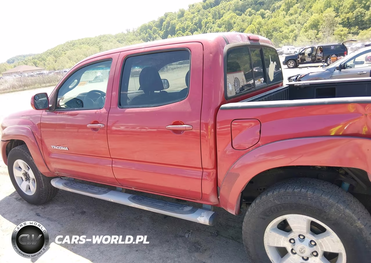 2011 Toyota Tacoma Base V6 VIN:3TMLU4EN8BM070651 - 14