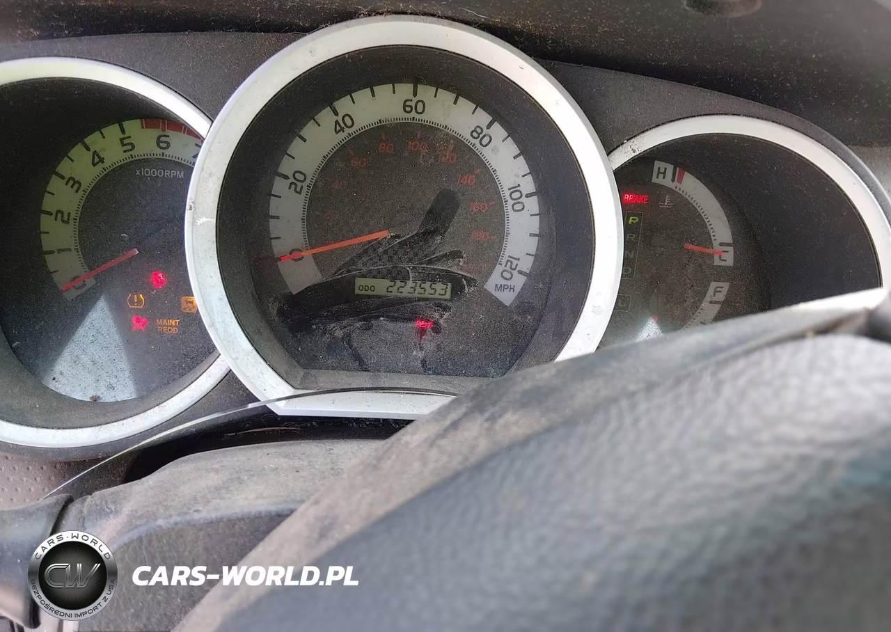 2011 Toyota Tacoma Base V6 VIN:3TMLU4EN8BM070651 - 7