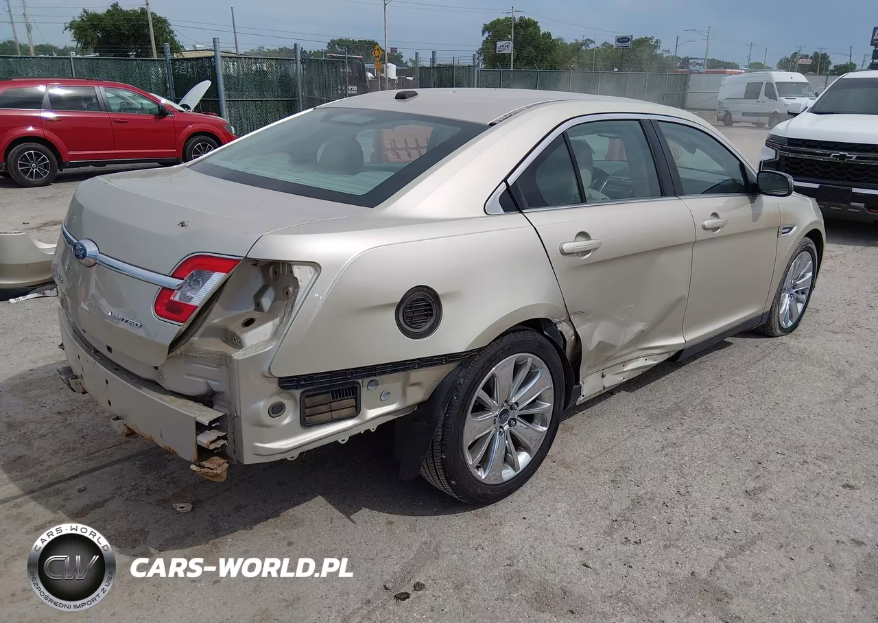 2011 Ford Taurus Limited VIN:1FAHP2FW2BG106326 - 4