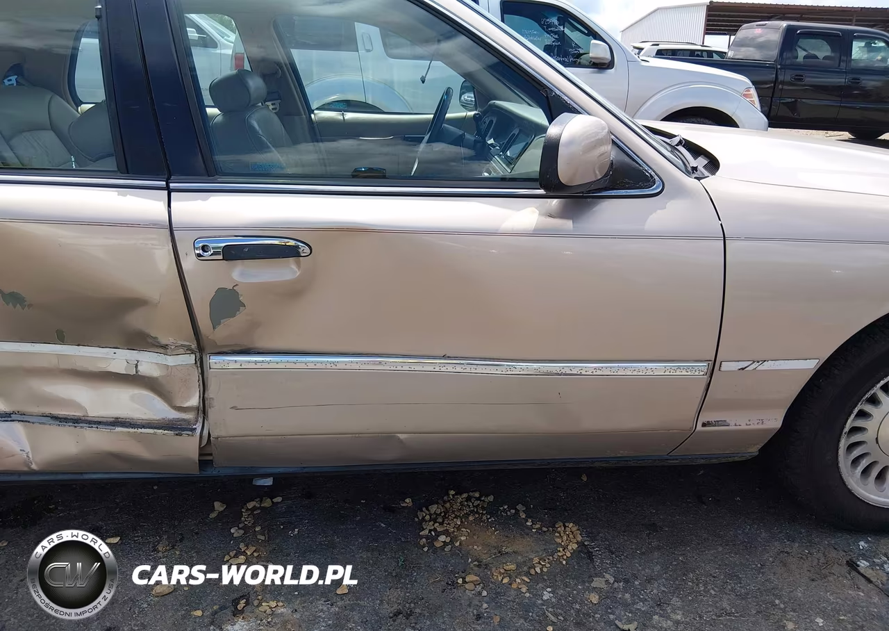 1998 Mercury Grand Marquis VIN:2MEFM75W1WX685932 - 17