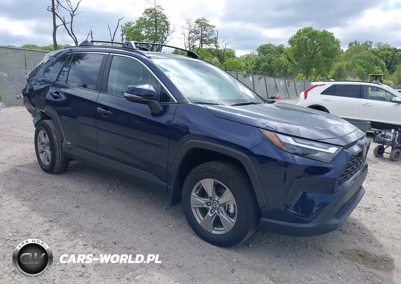 2025 Toyota Rav4 Hybrid Xle – zdjęcie 1 z 19