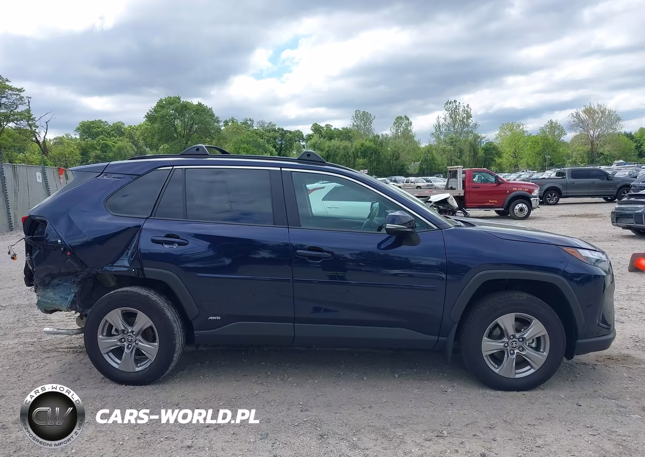 2025 Toyota Rav4 Hybrid Xle VIN:2T3RWRFV3SW271291 - 14