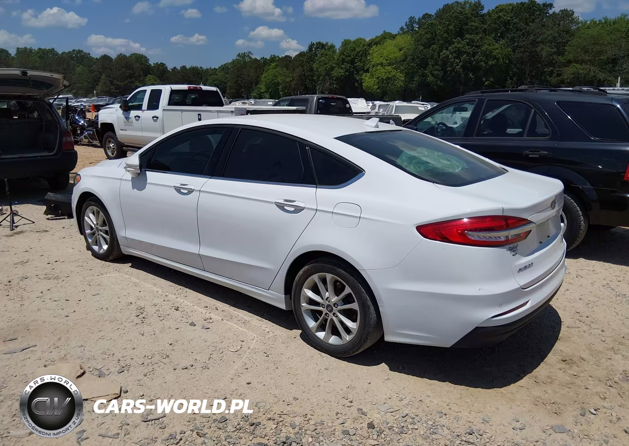 2020 Ford Fusion Hybrid Sel VIN:3FA6P0MU8LR237025 - 3
