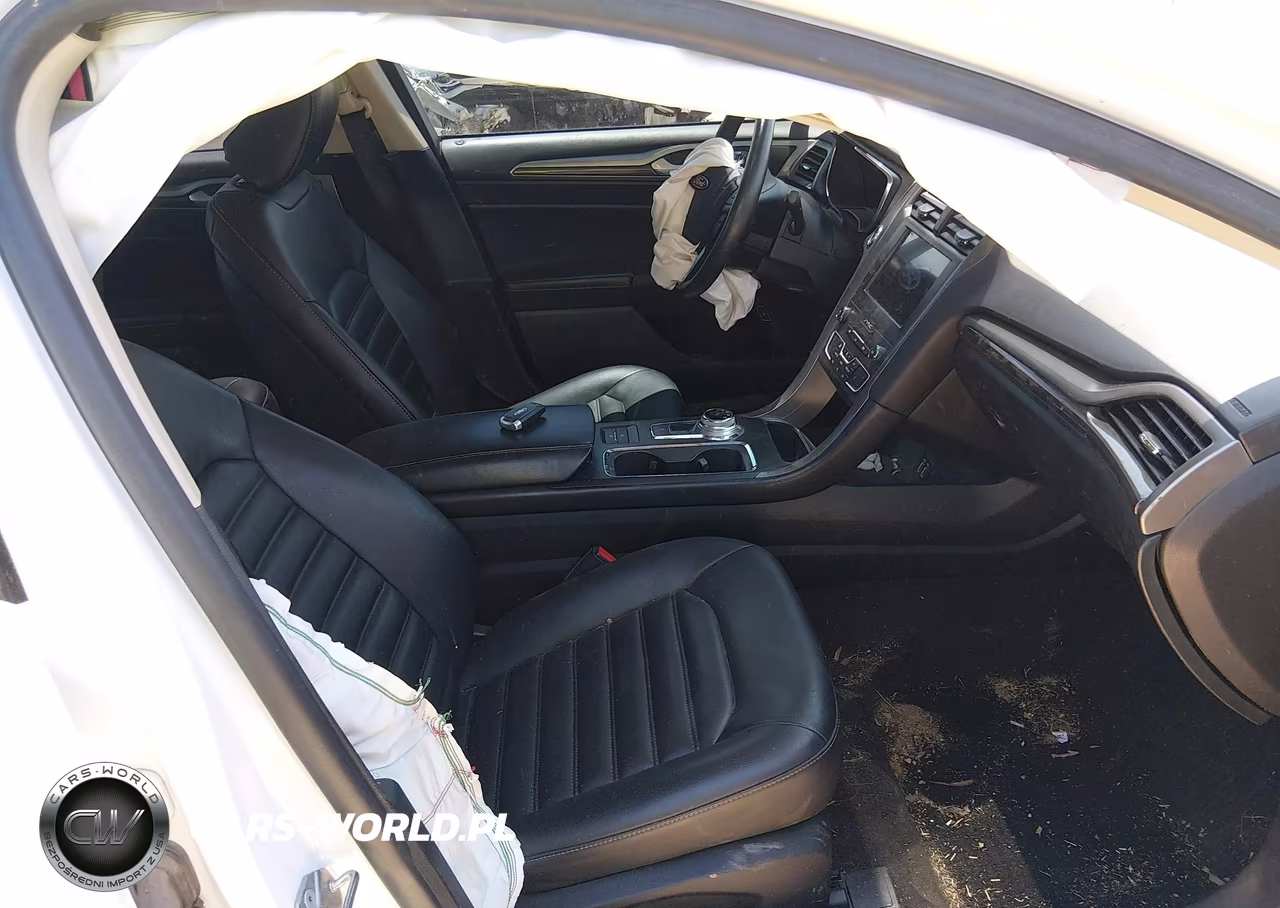 2020 Ford Fusion Hybrid Sel VIN:3FA6P0MU8LR237025 - 5