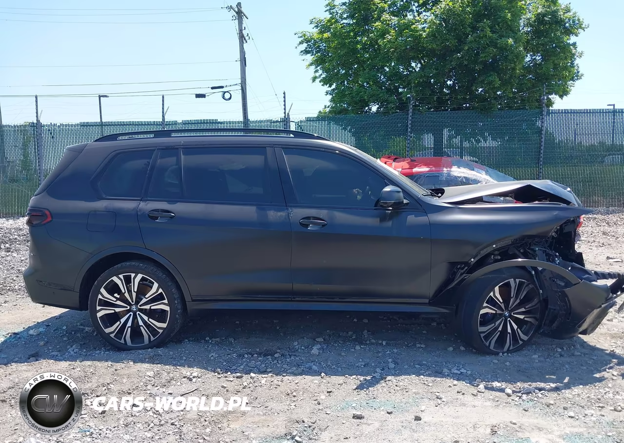 2024 BMW X7 xDrive40I VIN:5UX23EM04R9V48453 - 12