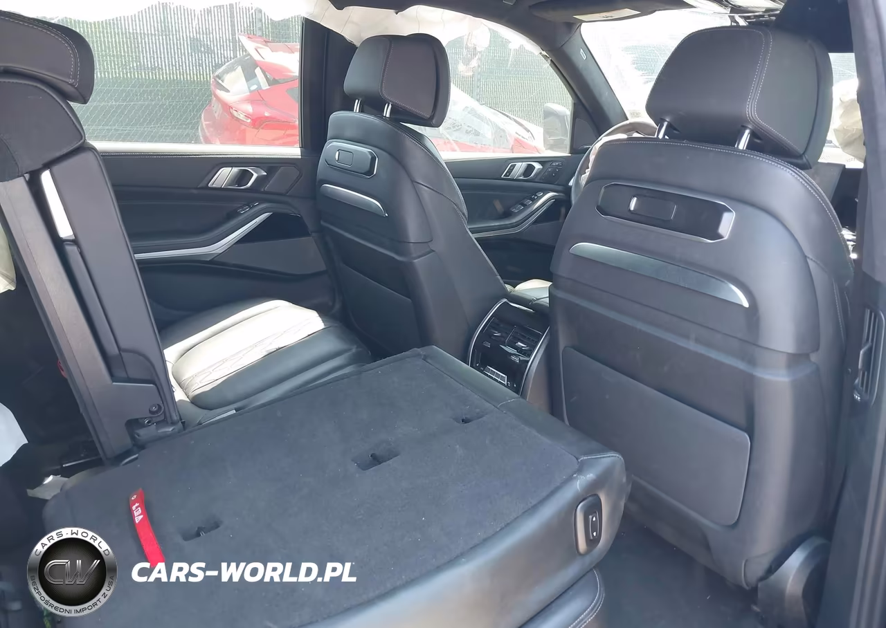 2024 BMW X7 xDrive40I VIN:5UX23EM04R9V48453 - 8