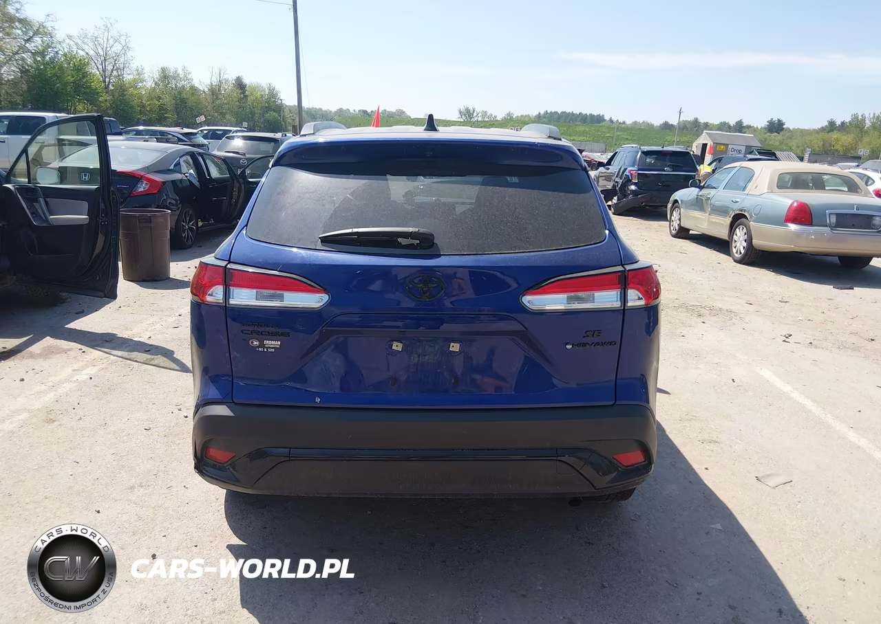 2025 Toyota Corolla Cross Hybrid Se VIN:7MUFBABGXSV076173 - 17