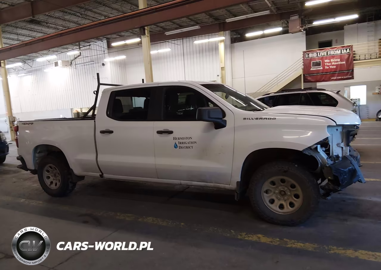 2019 Chevrolet Silverado 1500 Work Truck VIN:1GCUYAEF8KZ324292 - 14