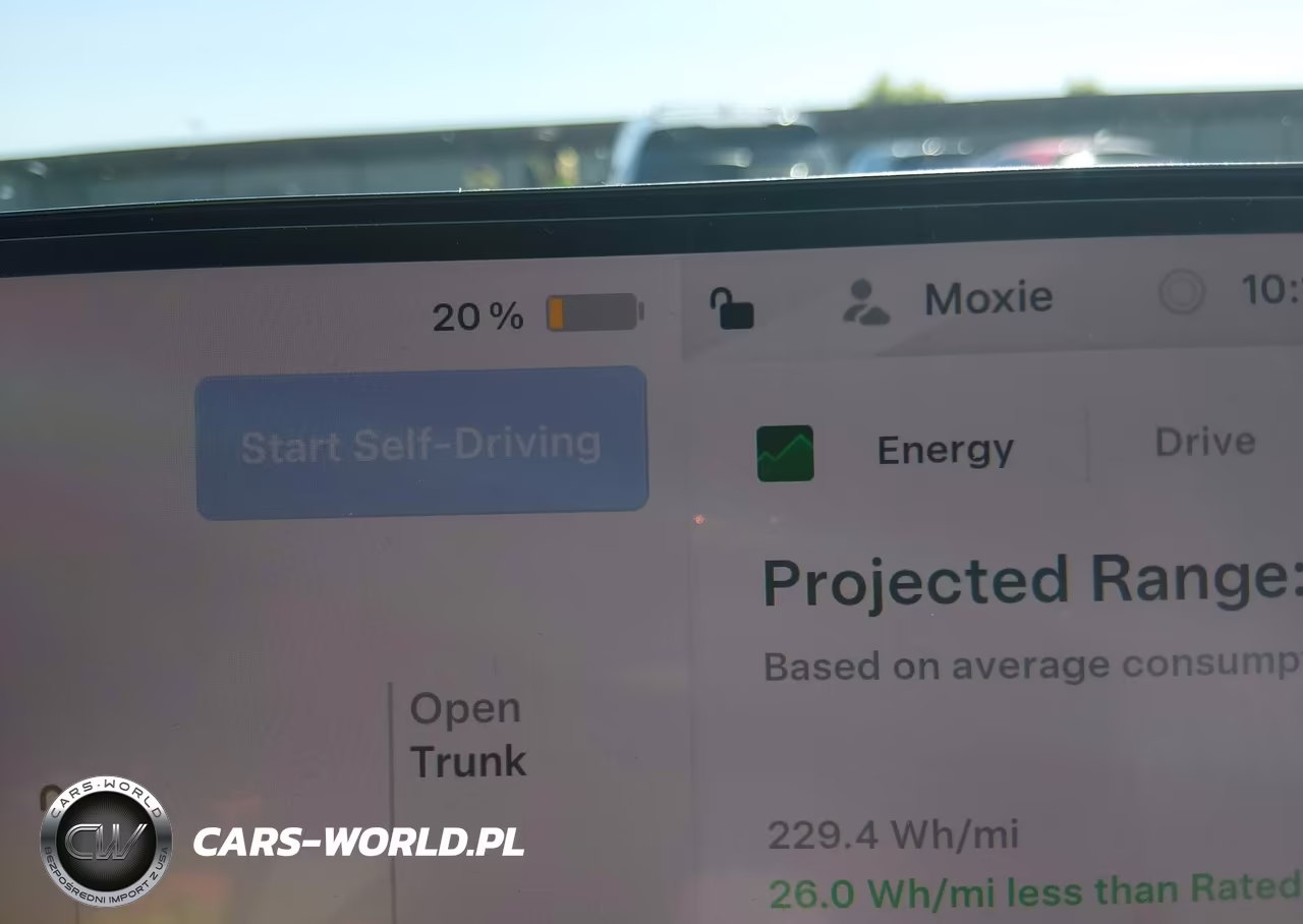 2026 Tesla Model Y All-Wheel Drive-Long Range Launch Series-Premium All-Wheel Drive VIN:7SAYGDEE8TF605399 - 17