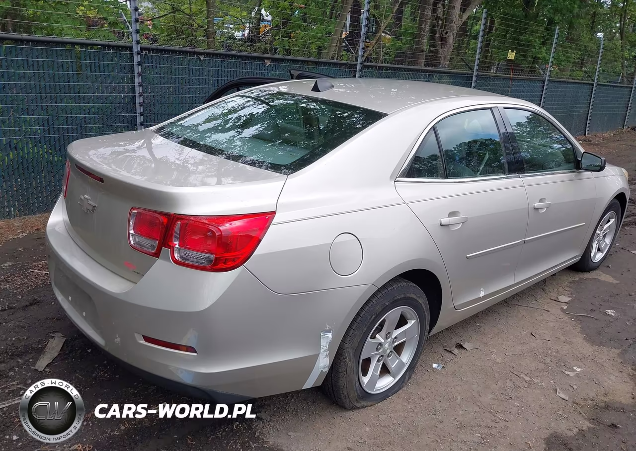 2013 Chevrolet Malibu 1Ls VIN:1G11B5SA3DF212484 - 4
