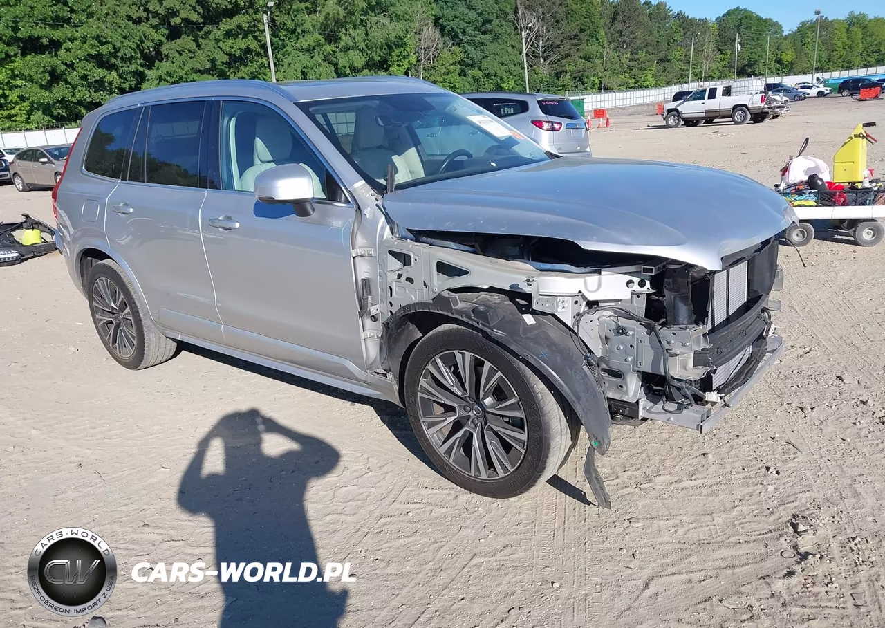 2022 Volvo Xc90 T5 Momentum 7 Passenger VIN:YV4102CK6N1856821 - 1