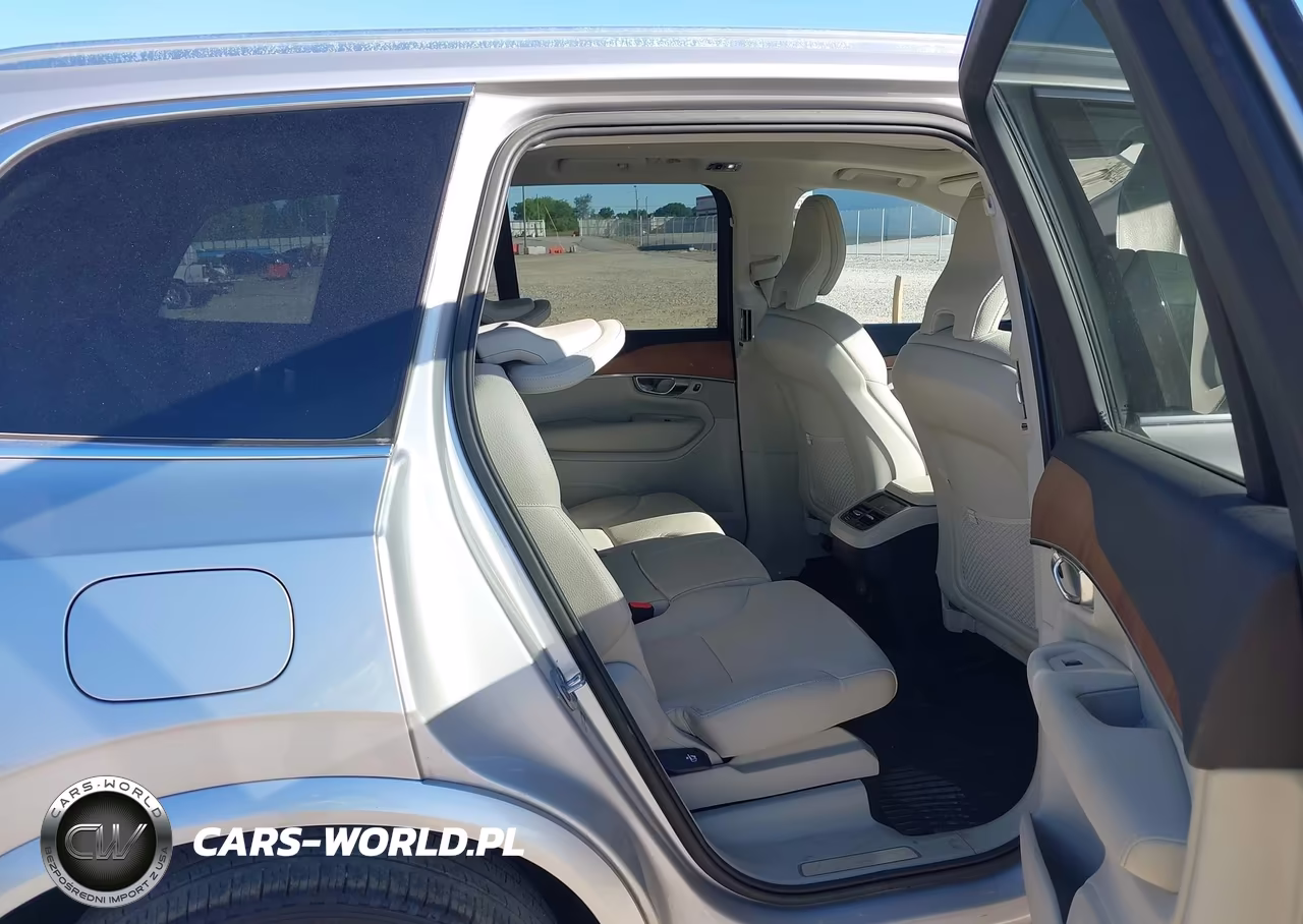 2022 Volvo Xc90 T5 Momentum 7 Passenger VIN:YV4102CK6N1856821 - 8