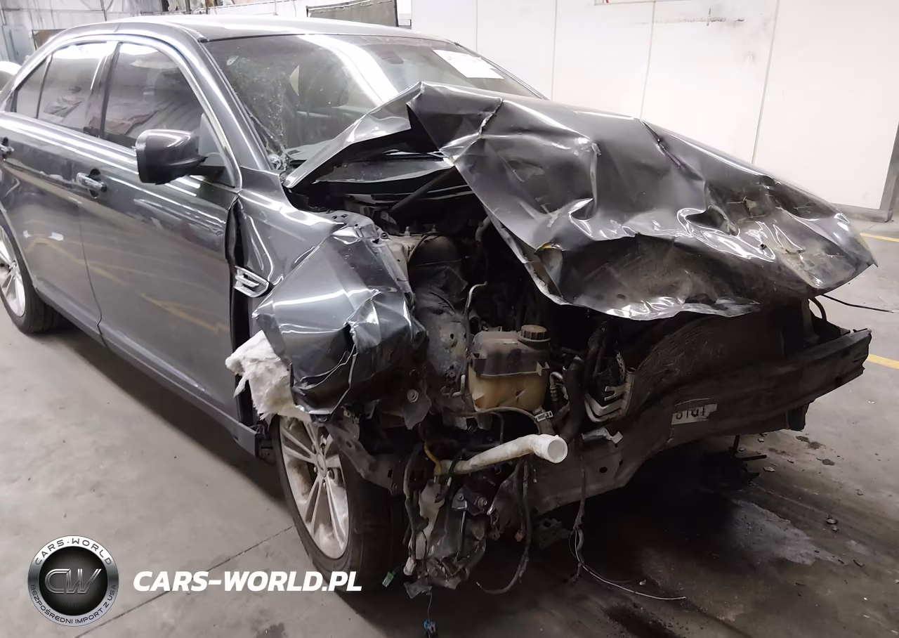 2015 Ford Taurus Sel VIN:1FAHP2E88FG148637 - 6