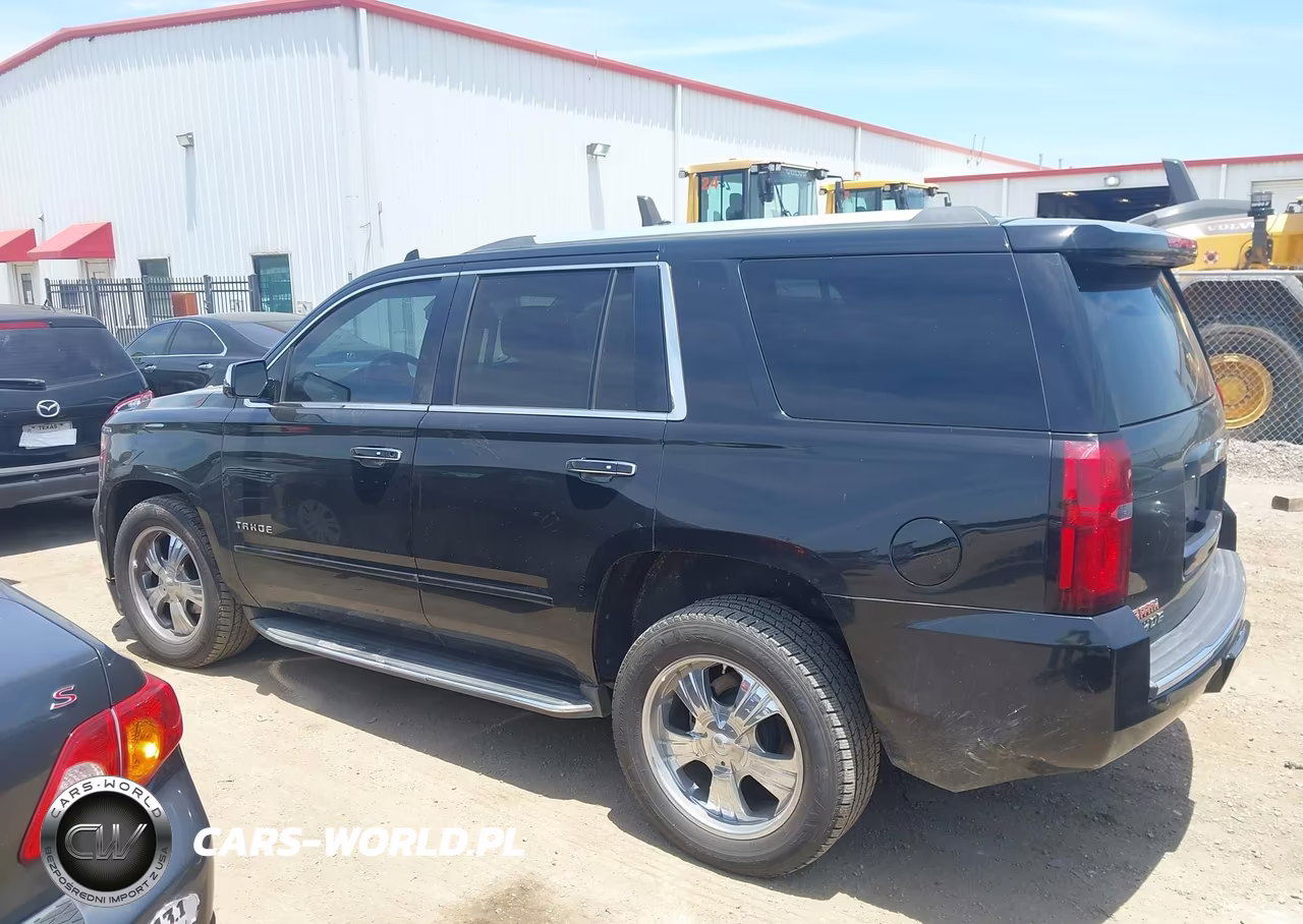2018 Chevrolet Tahoe Premier VIN:1GNSCCKC4JR244716 - 14