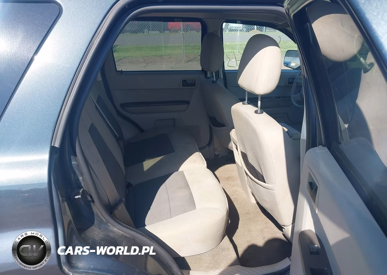 2008 Ford Escape Xlt VIN:1FMCU03188KD76186 - 8