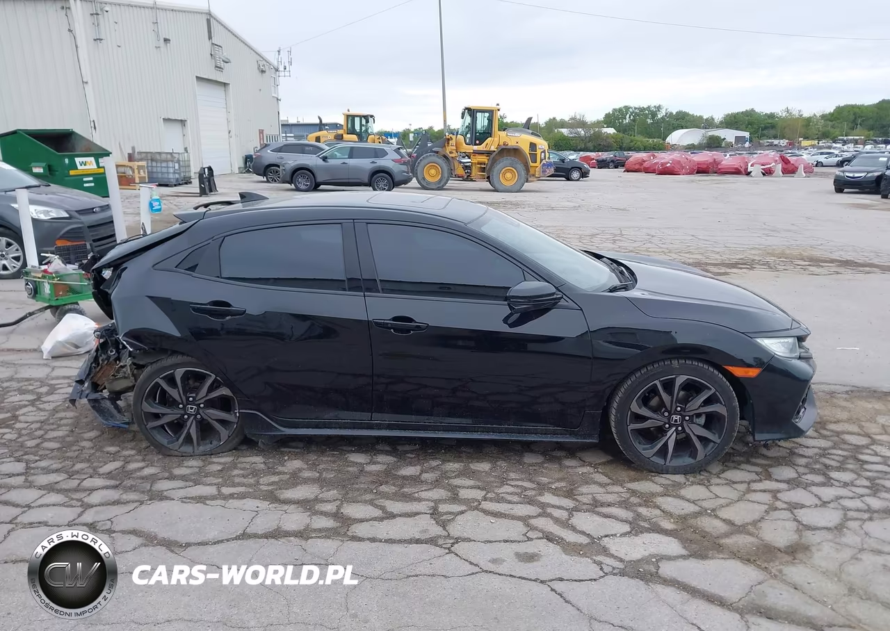 2018 Honda Civic Sport Touring VIN:SHHFK7H91JU220488 - 13