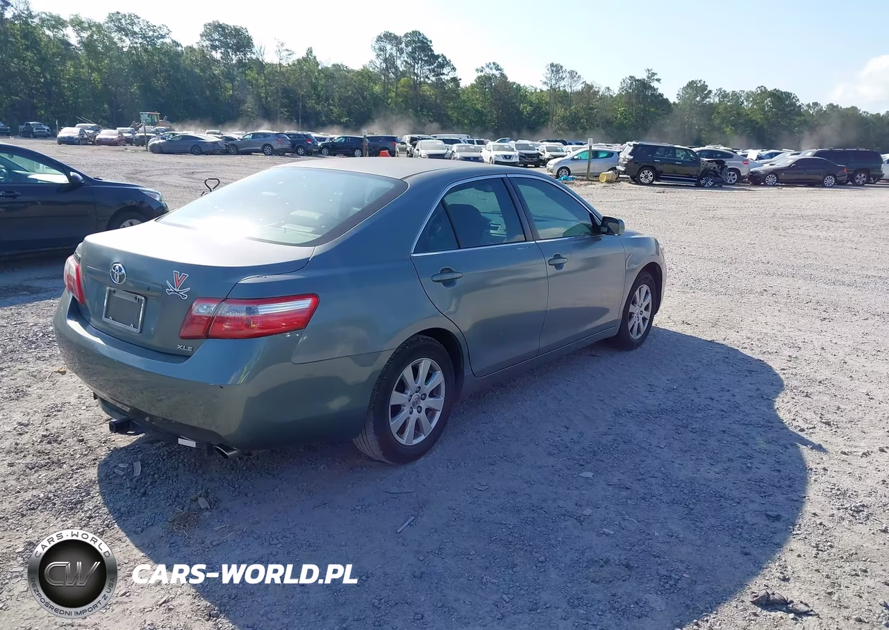 2007 Toyota Camry Xle VIN:JTNBE46K173043096 - 4