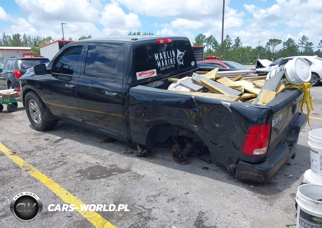 2018 Ram 1500 Express 4X2 5'7 Box VIN:1C6RR6KGXJS304699 - 3