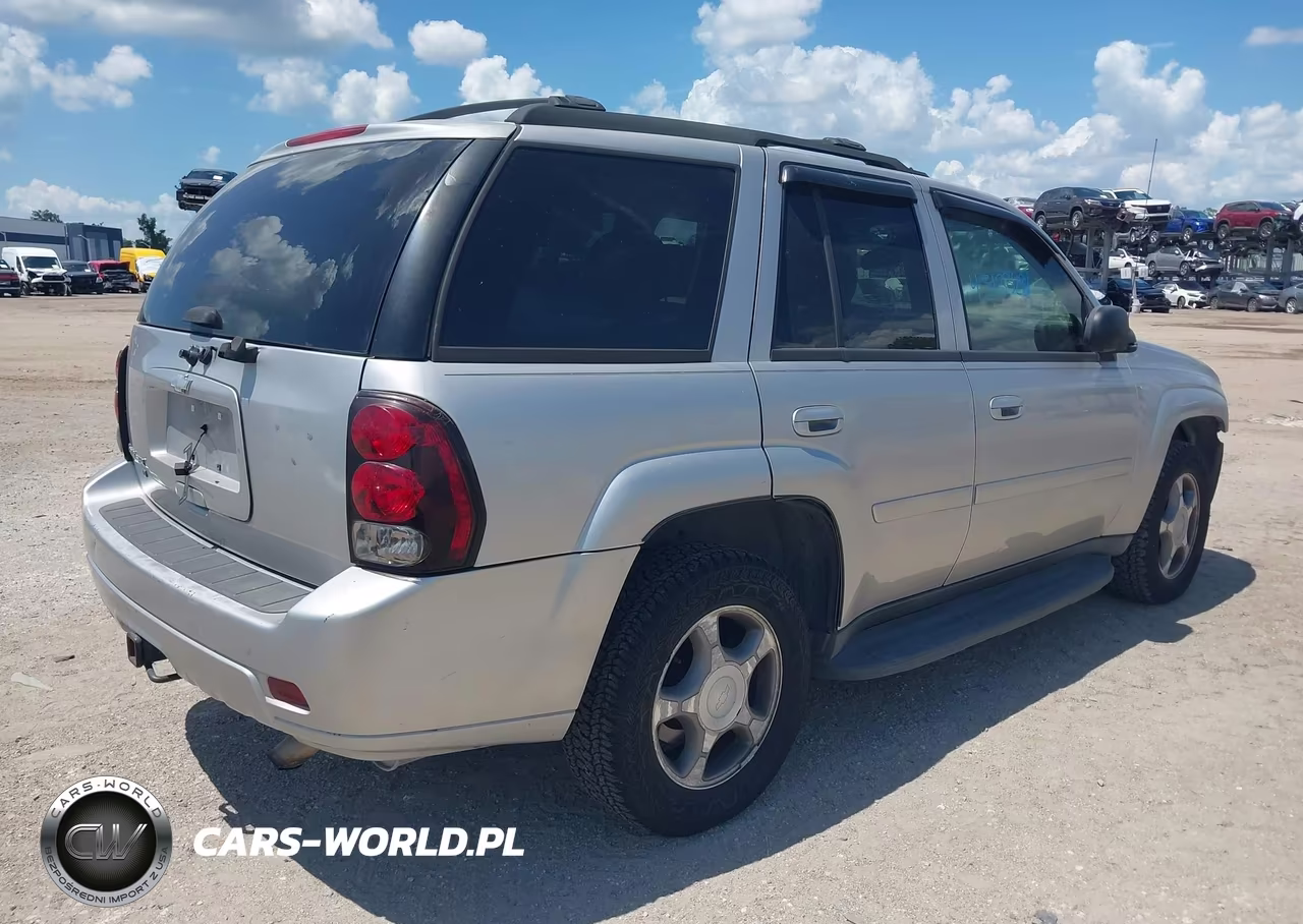 2008 Chevrolet Trailblazer Lt VIN:1GNDS13S082147828 - 4