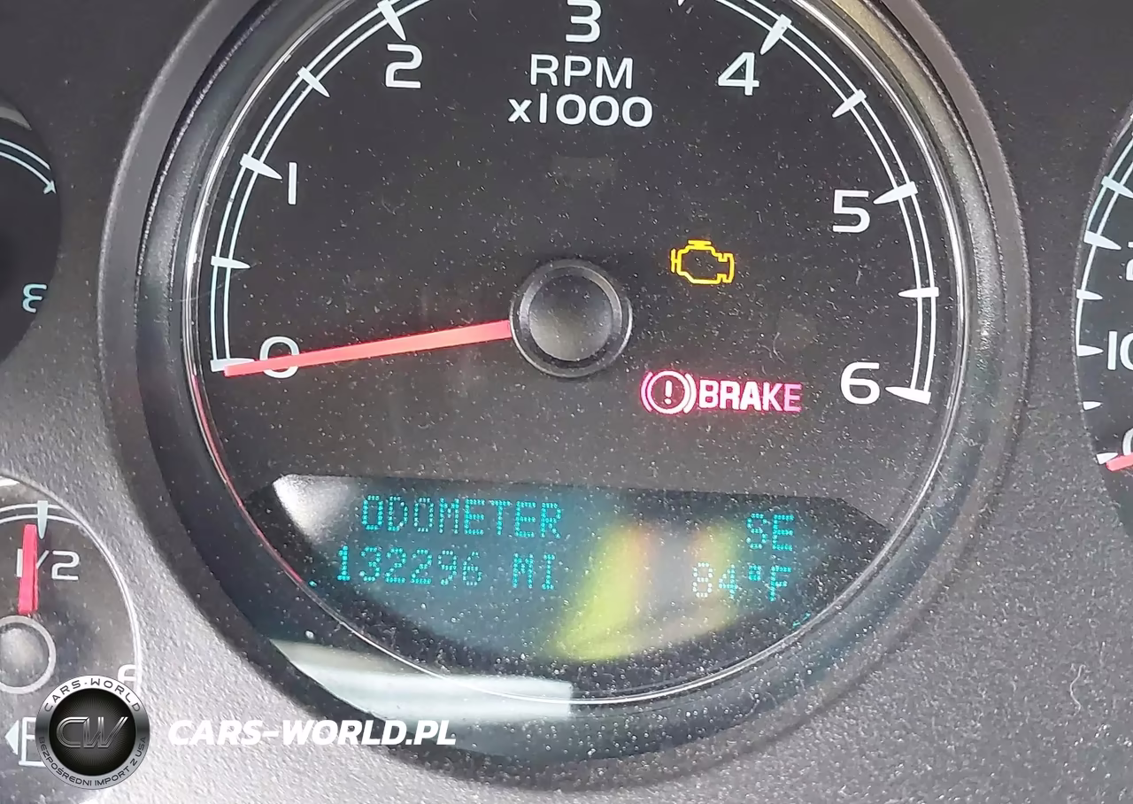 2014 Chevrolet Suburban 1500 Lt VIN:1GNSCJE02ER133108 - 16