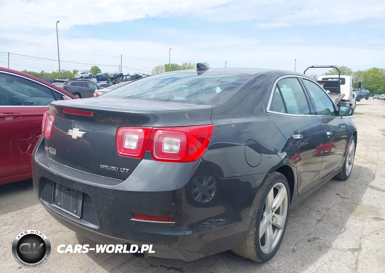 2015 Chevrolet Malibu 2Lz VIN:1G11G5SX3FF114452 - 4