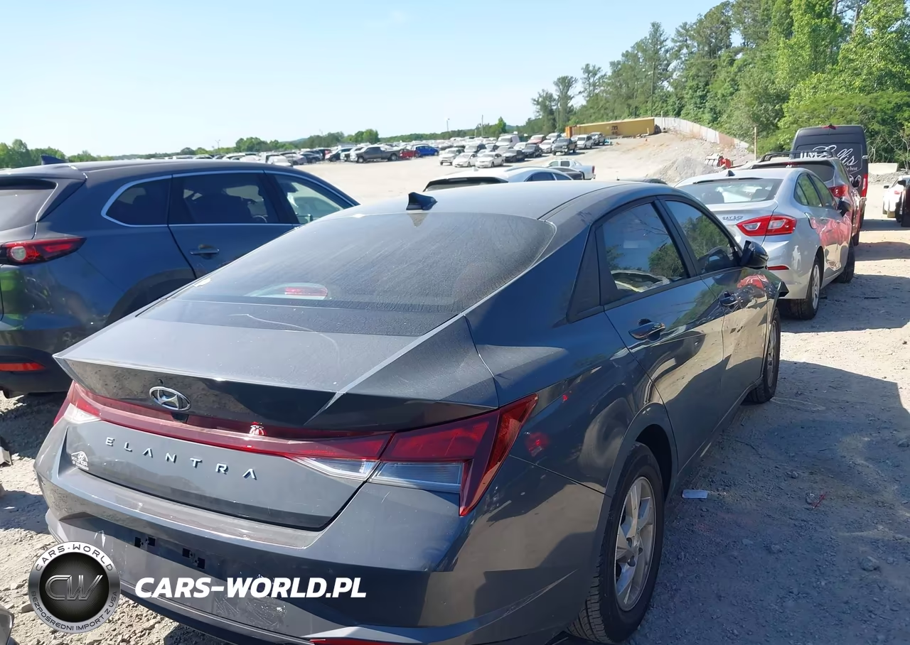 2023 Hyundai Elantra Se VIN:KMHLL4AG5PU574499 - 4