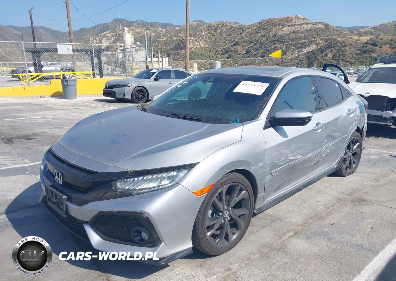 2018 Honda Civic Sport Touring VIN:SHHFK7H99JU414704 - 2