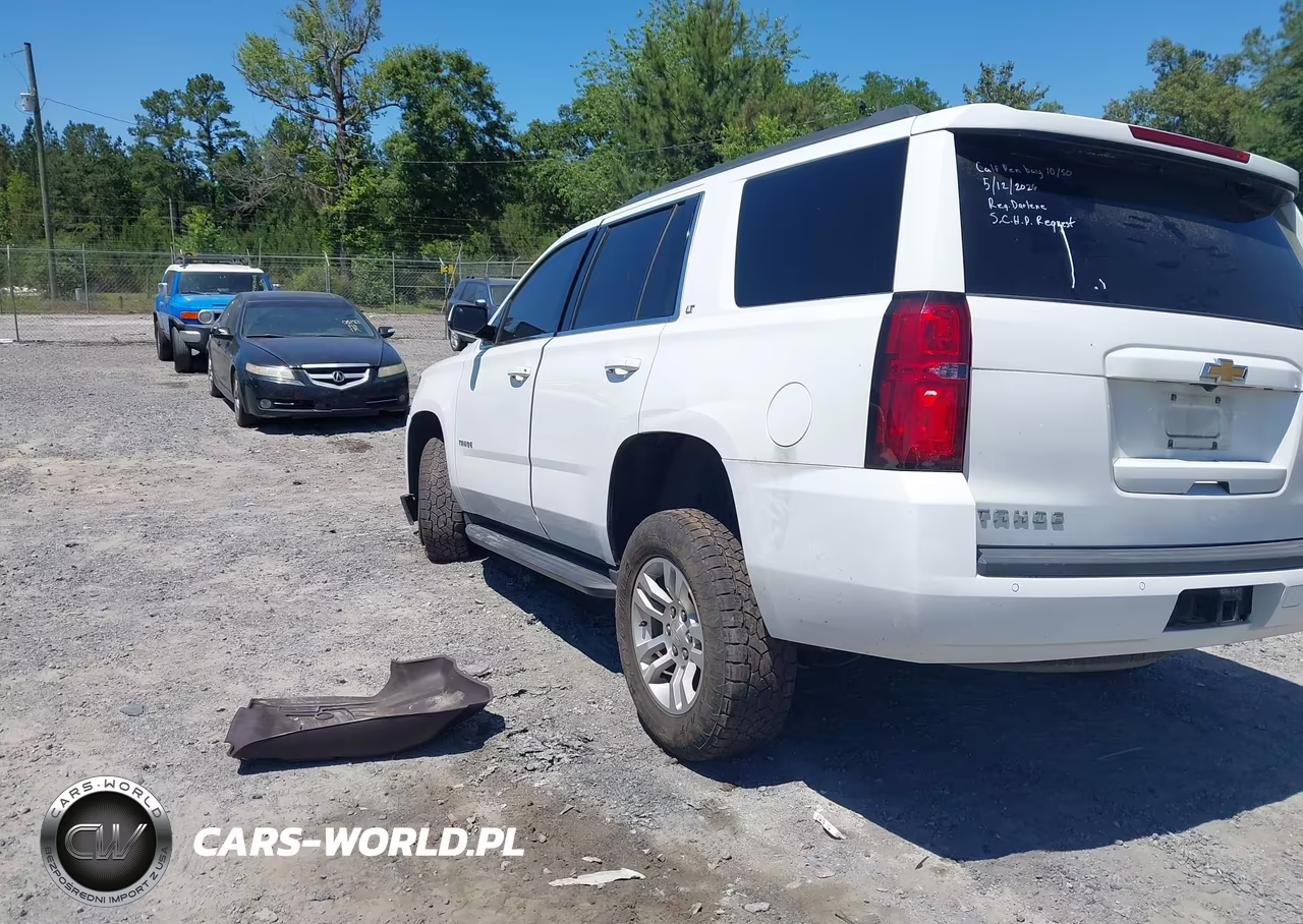 2019 Chevrolet Tahoe Lt VIN:1GNSCBKC4KR408560 - 3